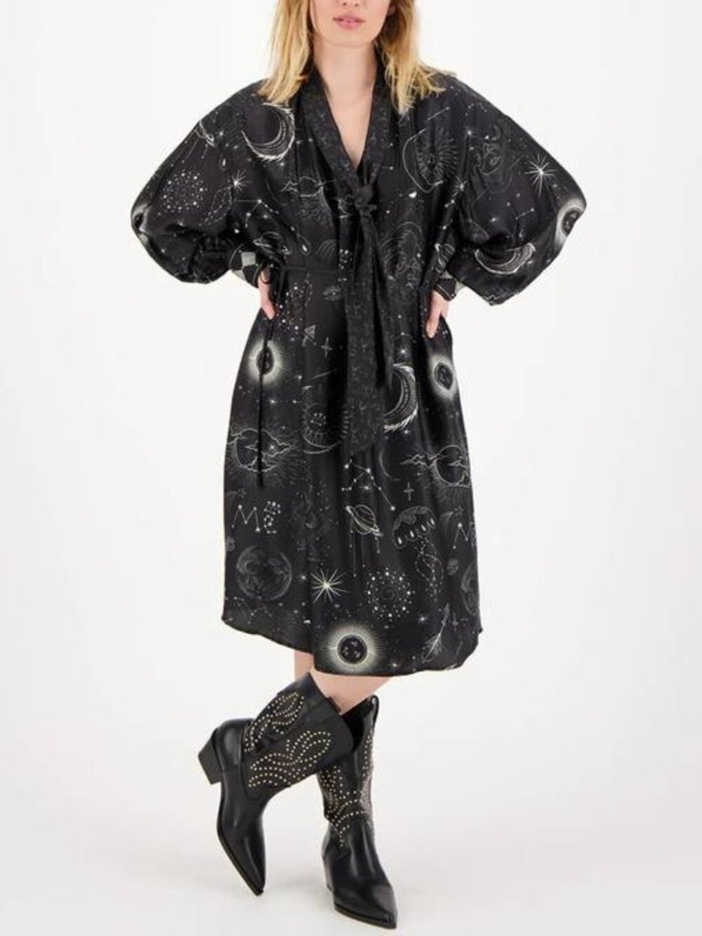 Me369 Adalynn Celestial Print Tie Neck Dress Black Magic Size S